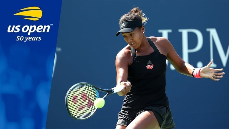 Naomi Osaka hits a forehand in 2018 US Open